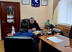 По поручению Губернатора Саратовской области Романа Бусаргина глава муниципального образования п. Михайловский провёл встречу с участниками СВО и их семьями