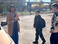 «Вежливый водитель»: юные пауэрлифтеры проверили главного редактора «Михайловских новостей» на знание ПДД