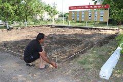 Благоустройство территории у Доски Почёта в посёлке Михайловский